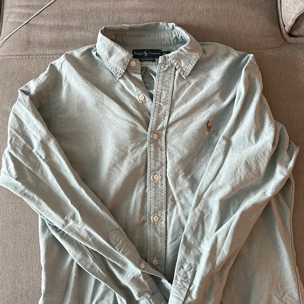 Mens long sleeve button down. Ralph Lauren. Size L Custom Fit. Sage green